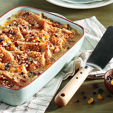 Milk, oat & raisin pudding